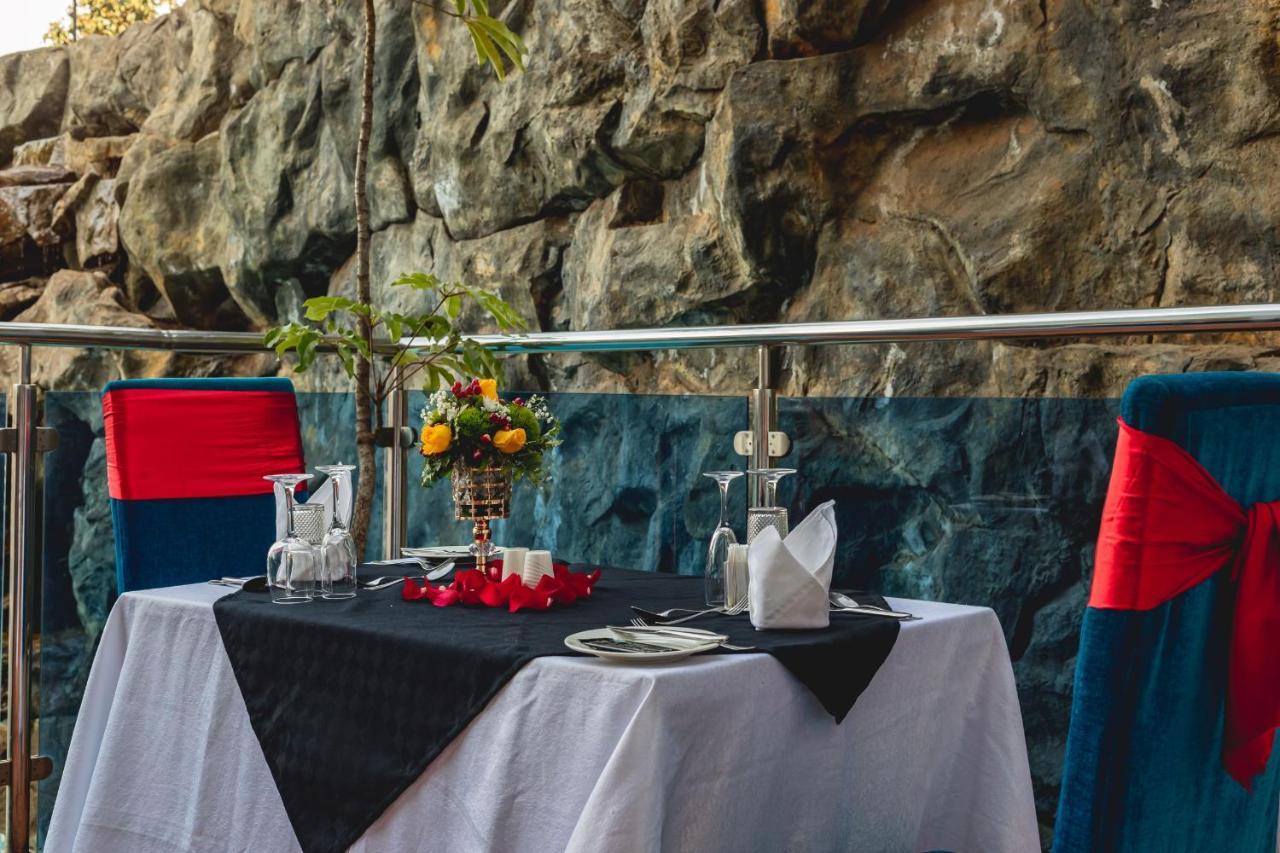 Prideinn Azure Hotel Nairobi Westlands Bagian luar foto