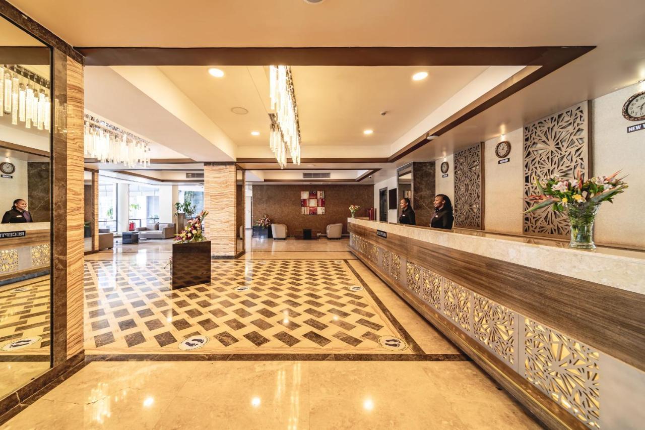 Prideinn Azure Hotel Nairobi Westlands Bagian luar foto