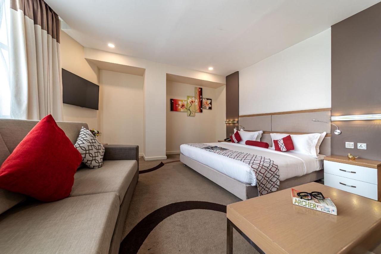 Prideinn Azure Hotel Nairobi Westlands Bagian luar foto