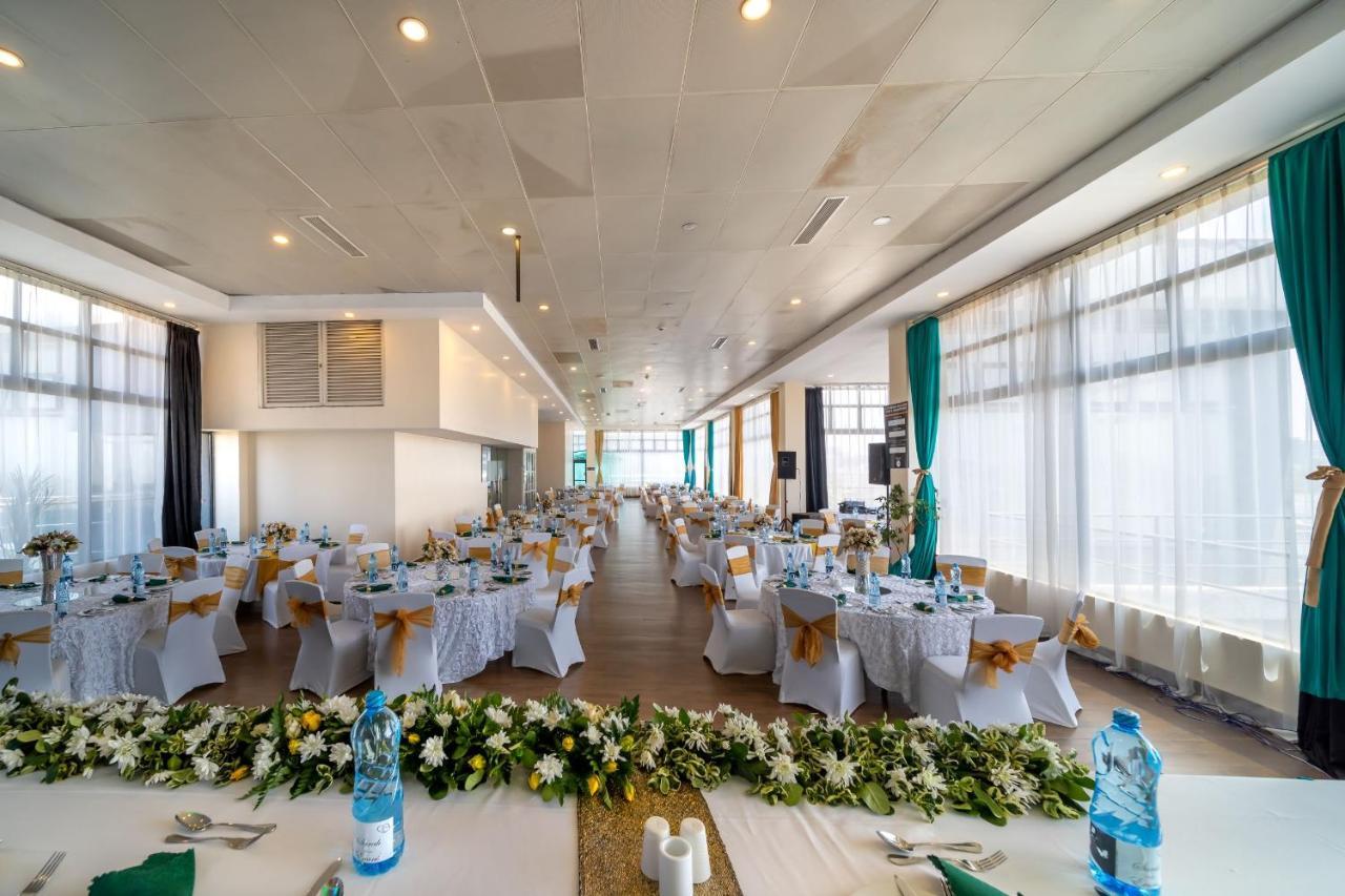 Prideinn Azure Hotel Nairobi Westlands Bagian luar foto