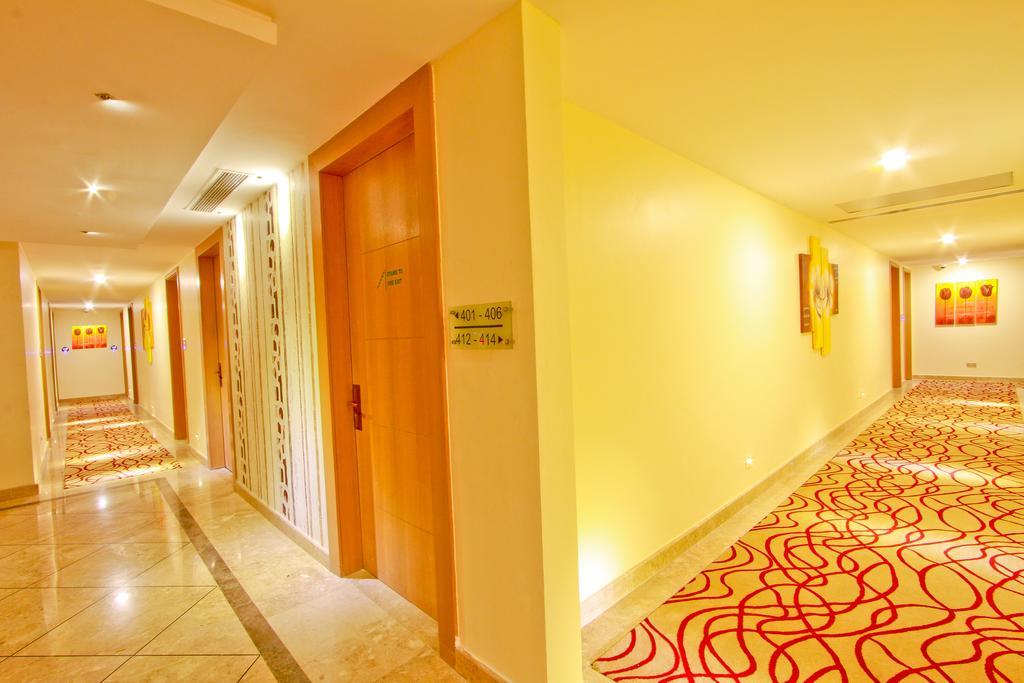 Prideinn Azure Hotel Nairobi Westlands Bagian luar foto