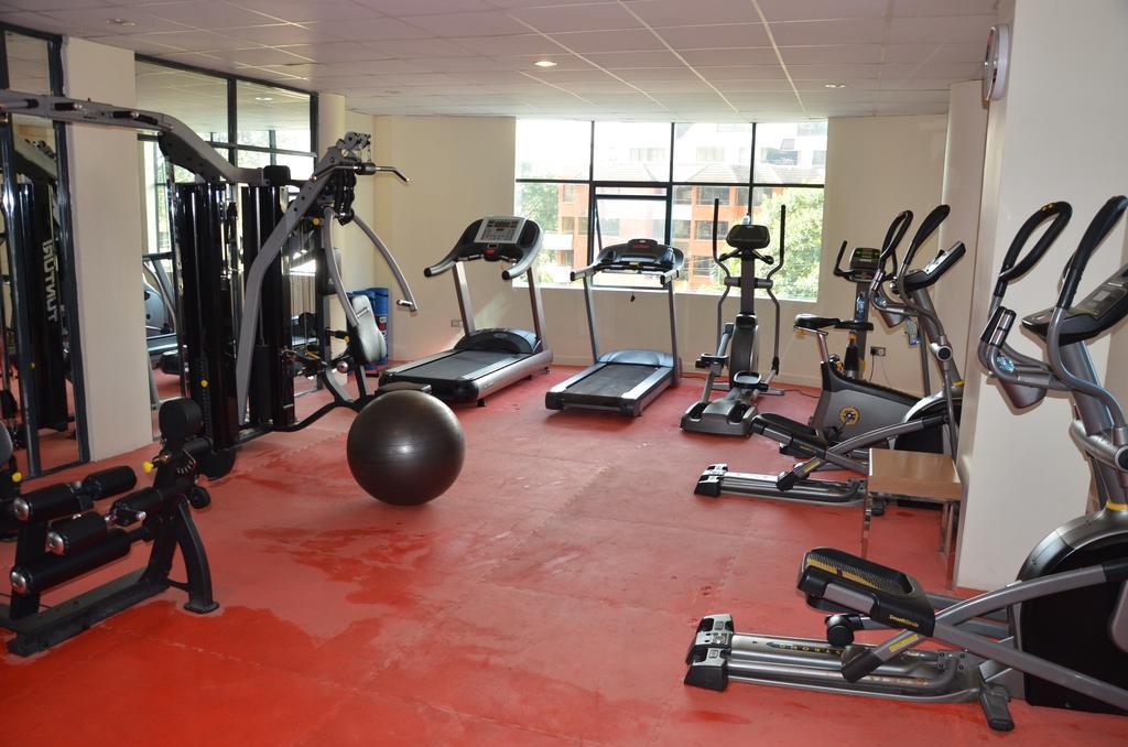 Prideinn Azure Hotel Nairobi Westlands Bagian luar foto